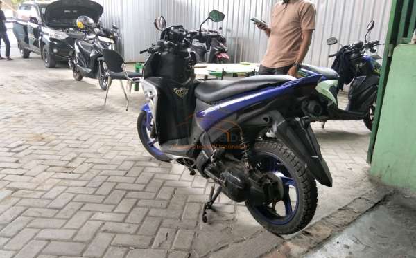 YAMAHA AEROX 125