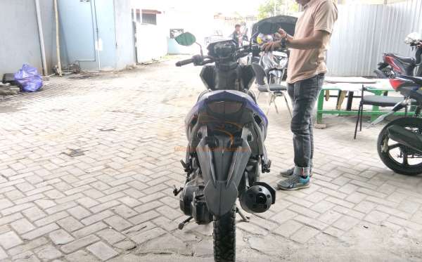 YAMAHA AEROX 125