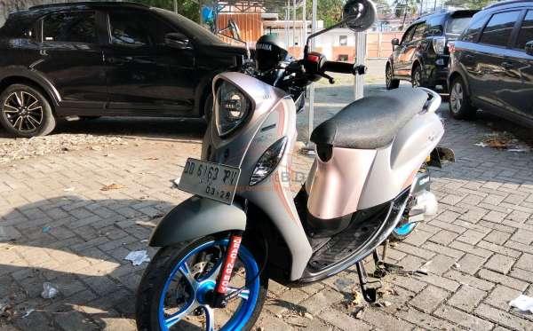 YAMAHA FINO