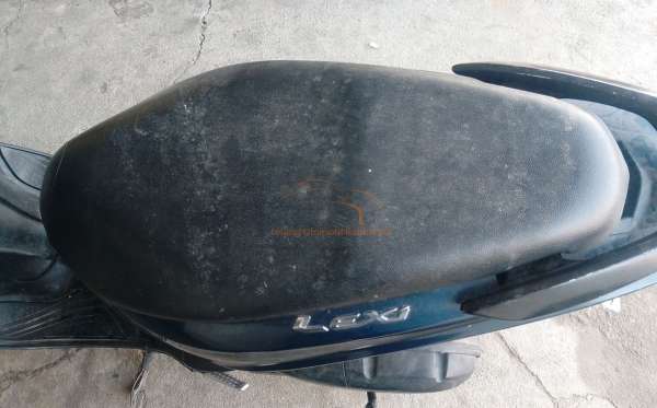 YAMAHA LEXI