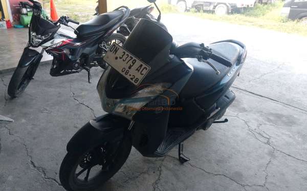 YAMAHA LEXI