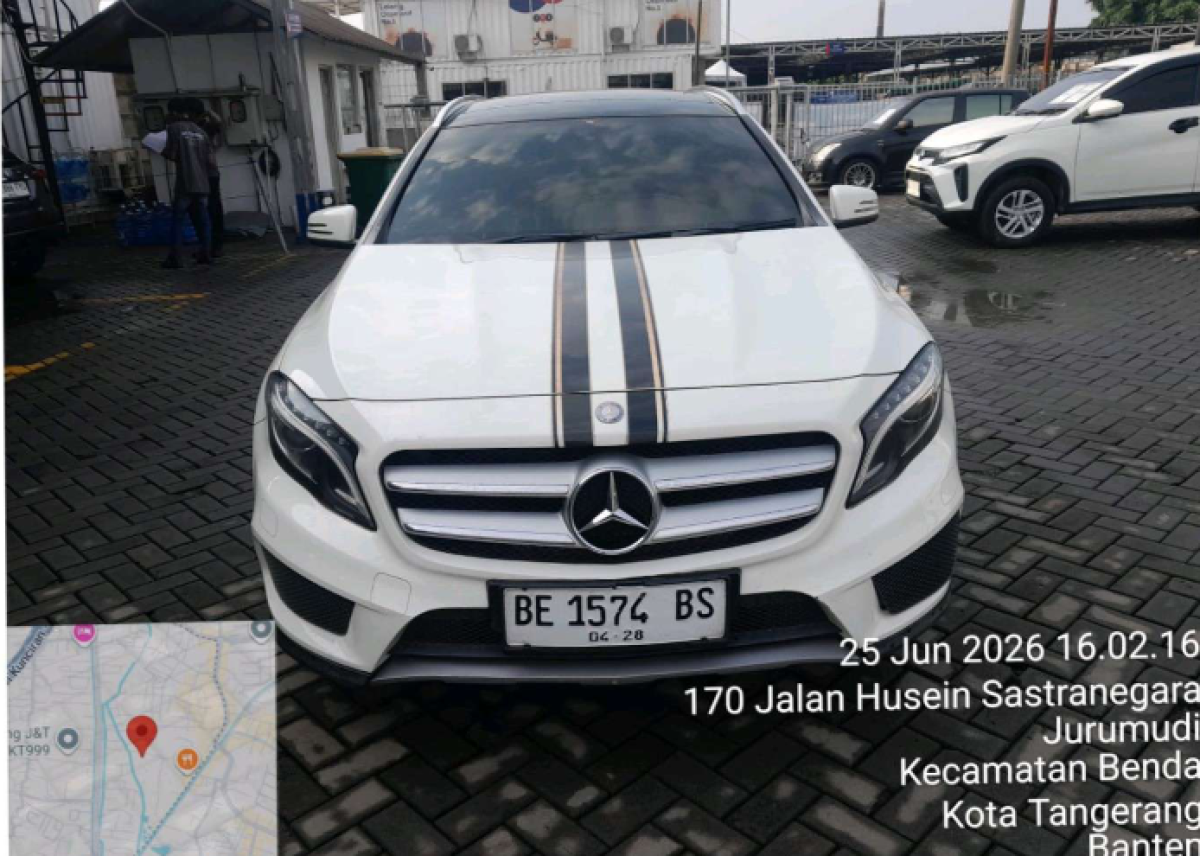 MERCEDES BENZ  GLA 200  X156