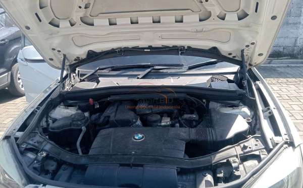 BMW X1 SDRIVE 18I