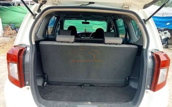 DAIHATSU SIGRA R