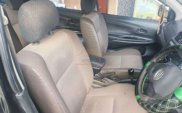 DAIHATSU XENIA D