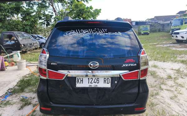 DAIHATSU XENIA D