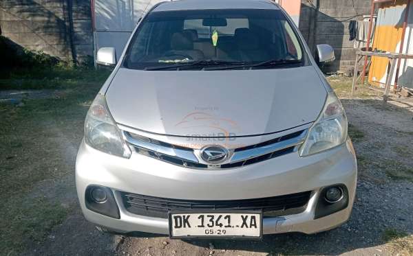 DAIHATSU  XENIA