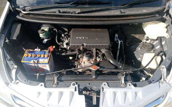 DAIHATSU  XENIA