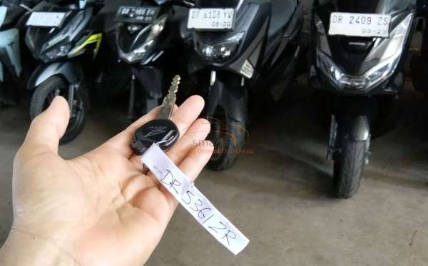 HONDA  BEAT