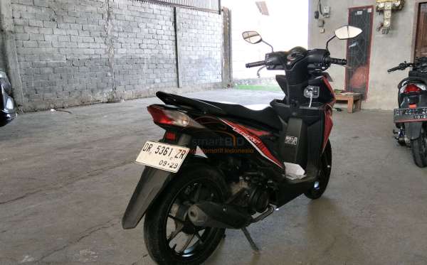 HONDA  BEAT