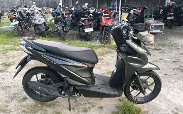 HONDA  BEAT