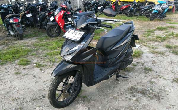 HONDA  BEAT