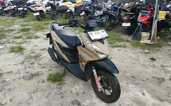 HONDA  BEAT STREET