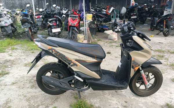 HONDA  BEAT STREET
