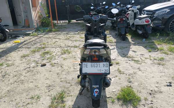 HONDA  BEAT
