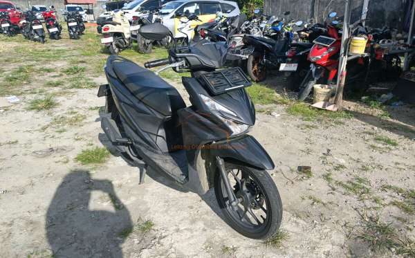 HONDA  BEAT
