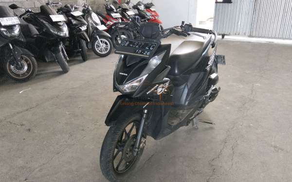 HONDA  BEAT STREET