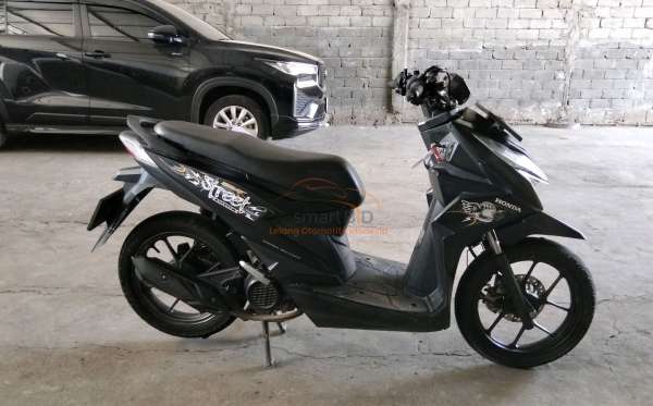 HONDA  BEAT STREET