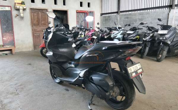 HONDA  PCX 160