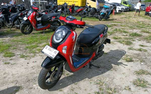 HONDA  SCOOPY