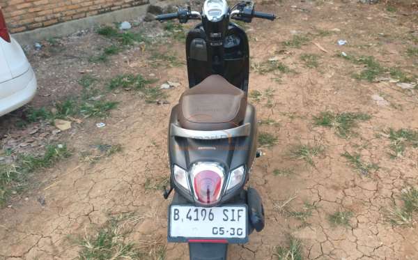 HONDA SCOOPY ESP STYLISH ISS