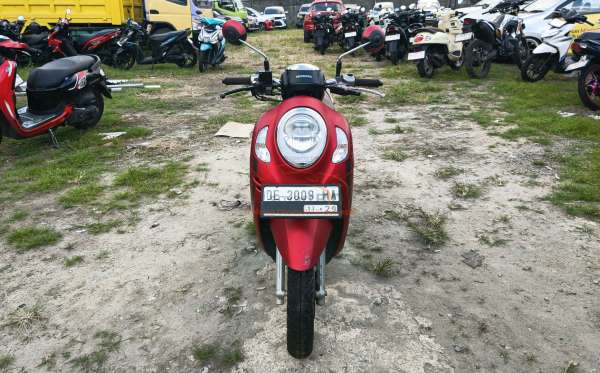 HONDA SCOOPY