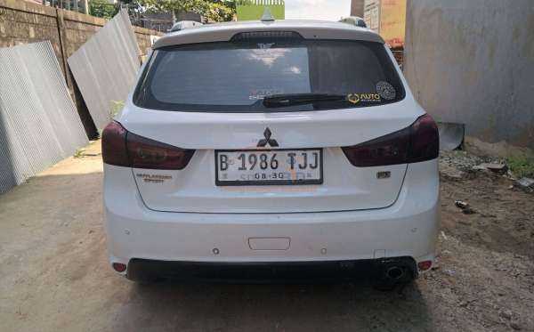 MITSUBISHI  OUTLANDER SPORT