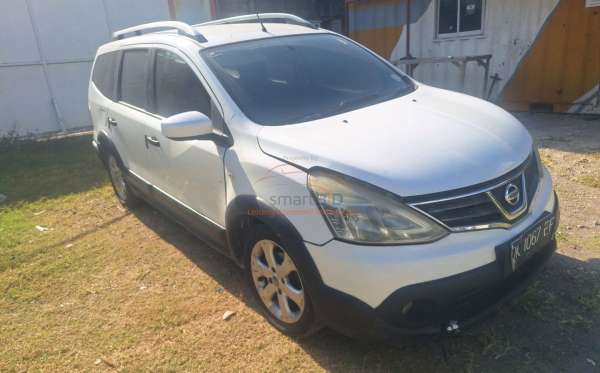 NISSAN GRAND LIVINA