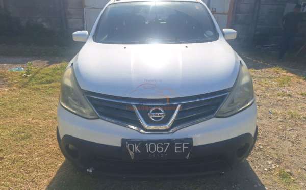 NISSAN GRAND LIVINA