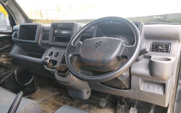 SUZUKI  CARRY  PU