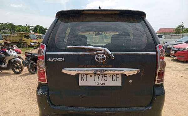 TOYOTA AVANZA E