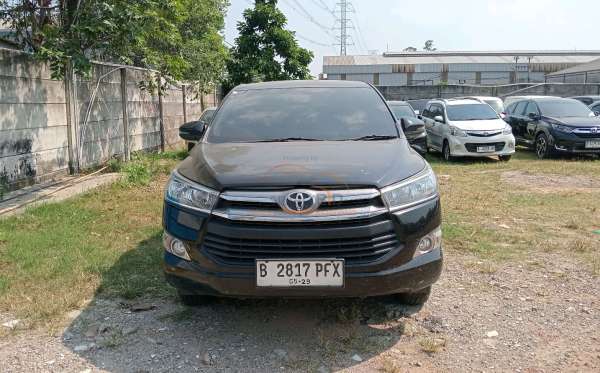 TOYOTA INNOVA 2.4 G