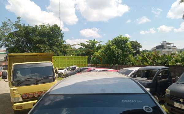 TOYOTA INNOVA