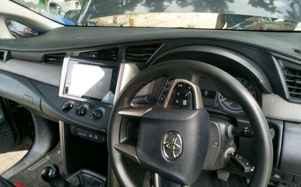TOYOTA KIJANG INNOVA G