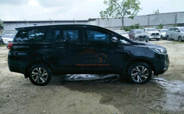 TOYOTA KIJANG INNOVA G