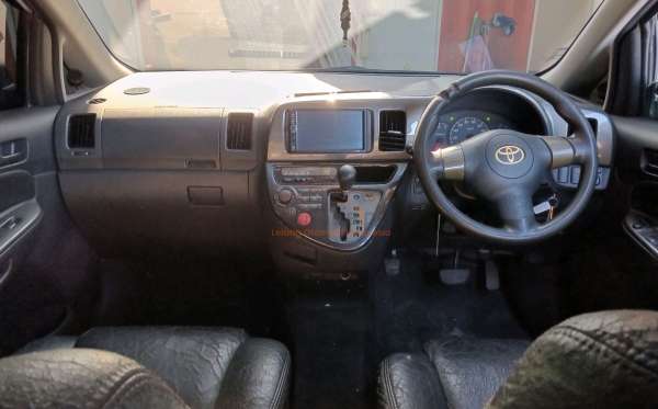 TOYOTA WISH 1.8L