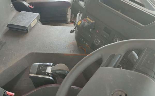 VOLVO FMX-400400HP6X4R