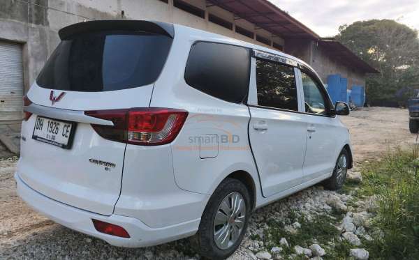 WULING CONFERO 1.5