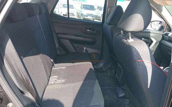DAIHATSU ROCKY X