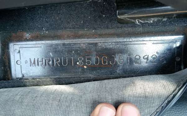 HONDA HRV RU1 1.5 E