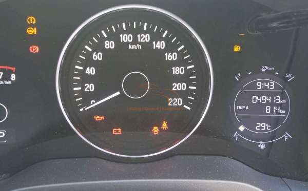 HONDA HRV RU1 1.5 E
