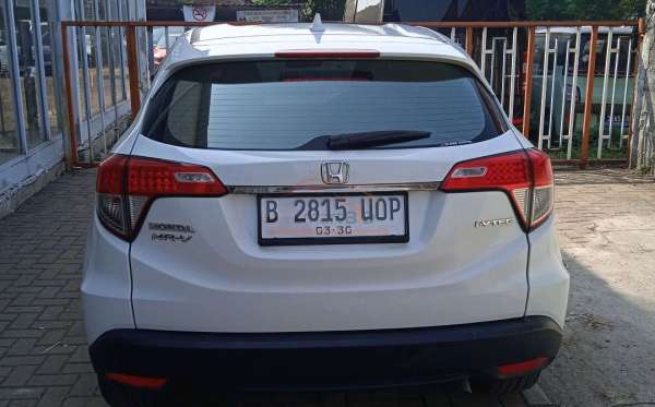 HONDA HRV RU1 1.5 E