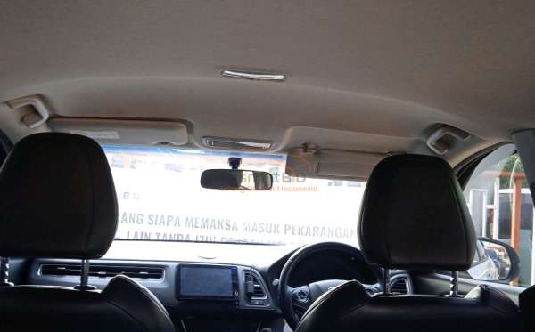 HONDA HRV RU1 1.5 E