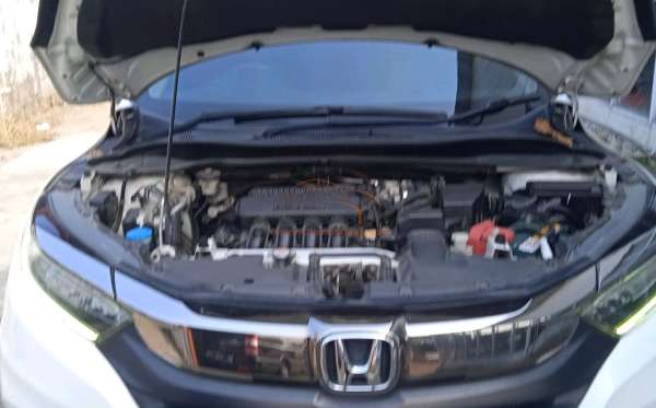 HONDA HRV RU1 1.5 E