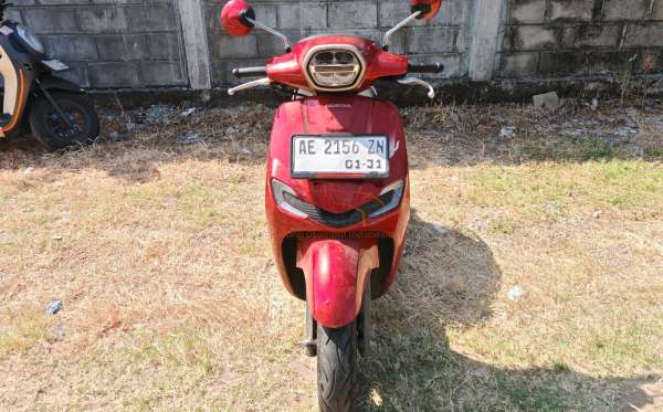 HONDA  STYLO