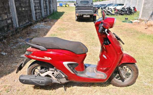 HONDA  STYLO