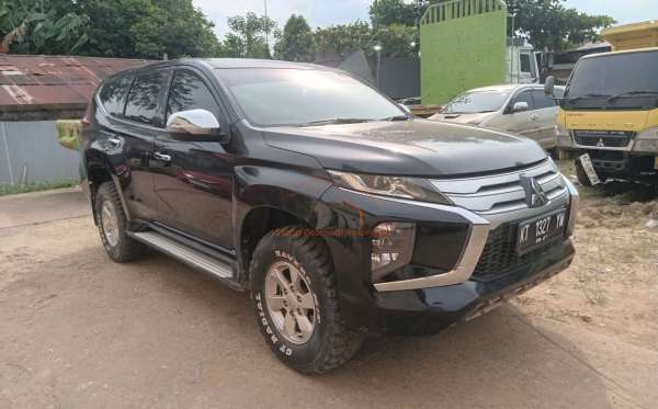 MITSUBISHI PAJERO SPORT 2.5L GLX (4X4)
