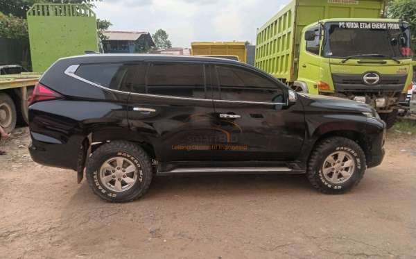 MITSUBISHI PAJERO SPORT 2.5L GLX (4X4)