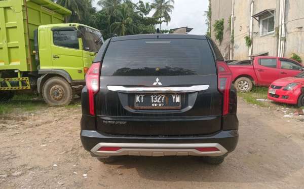MITSUBISHI PAJERO SPORT 2.5L GLX (4X4)