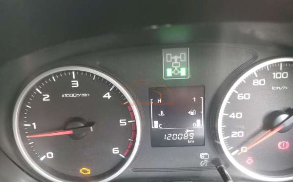MITSUBISHI PAJERO SPORT 2.5L GLX (4X4)
